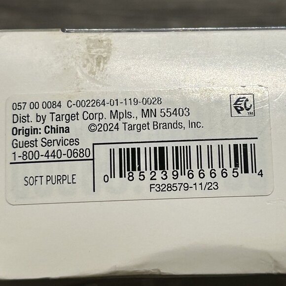 NIB Heyday Soft Purple Flower Daisy AirPods Case Cover Generation 1 & 2 Clip - Picture 7 of 7